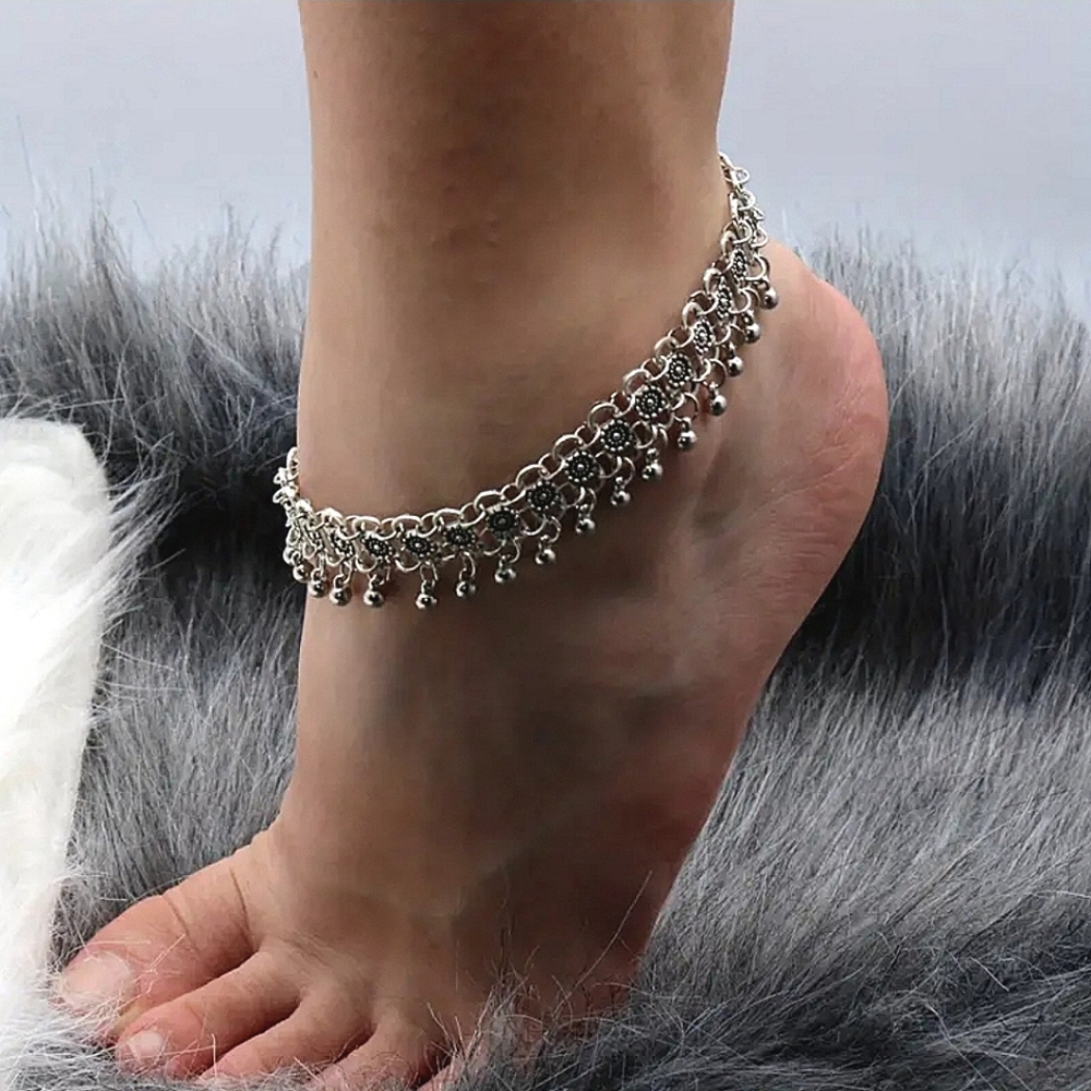 🎀Clearance🎀 Vintage Boho Style Flower Tassels Pendant Chain Anklet Summer - Picture 1 of 3